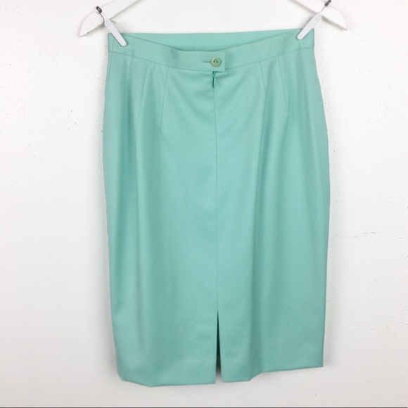 Escada Size 36 Mint Green Classic Pencil Skirt - Picture 2 of 6